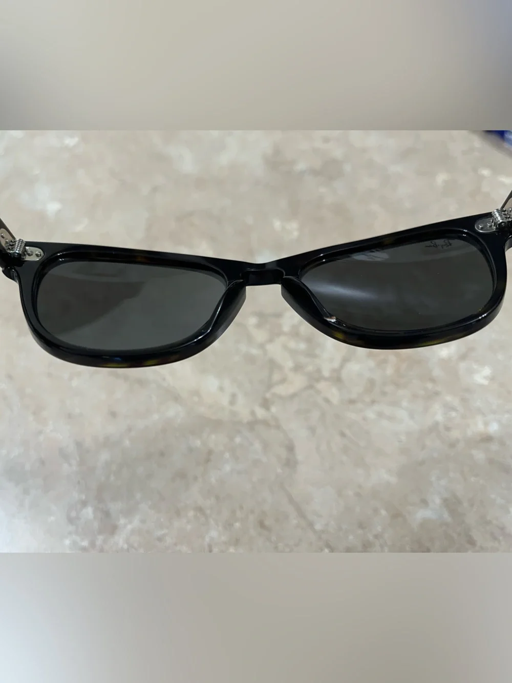 Ray-Ban Laramie tortoise sunglasses - Picture 4 of 16